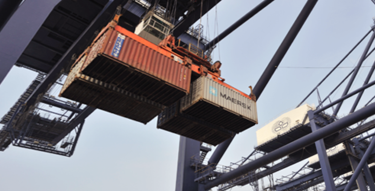 中国要求掌控40个港口运营权？报道称：北京寻求在巴拿马运河等全球港口出售中获得控股股权！