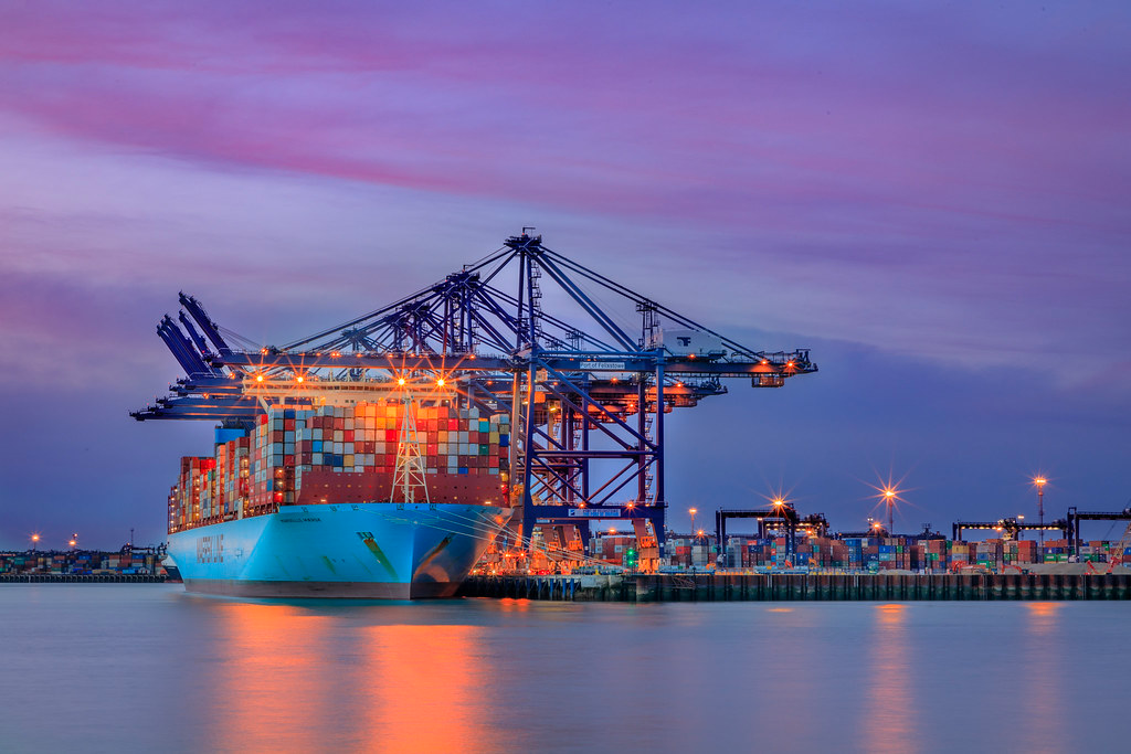 刚刚，马士基宣布订购八艘18600 标箱双燃料发动机大型集装箱船